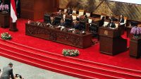 292_Anggota_DPR_Hadir_Sidang_Paripurna_Kembali_Digelar_Apa_Saja_Agendanya