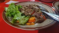 10 Kuliner Malam Solo Legendaris: Gudeg Bu Kasno Hingga Angkringan