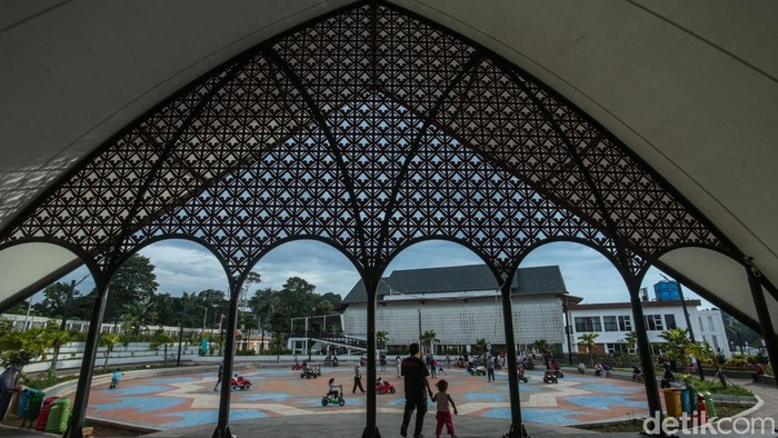 Alun-alun Sawangan Depok: Bukti Tertibnya Warga, Bikin Takjub!