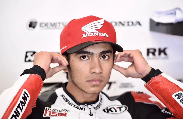 Andi Gilang Juara CBR250RR: Dominasi Mandalika Racing Series 2024