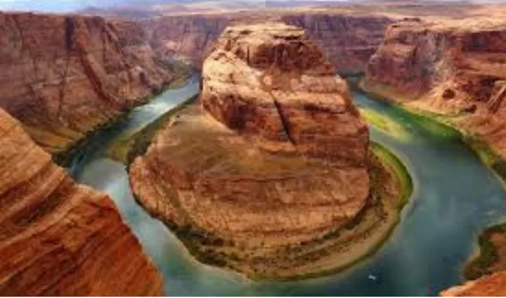 Antelope Canyon Arizona: Pesona Lembah Ajaib, Cahaya Menakjubkan