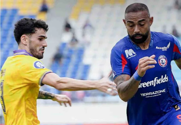 Arema FC Hancur, Takluk 0-3 Persik Kediri: Tragedi di Kandang