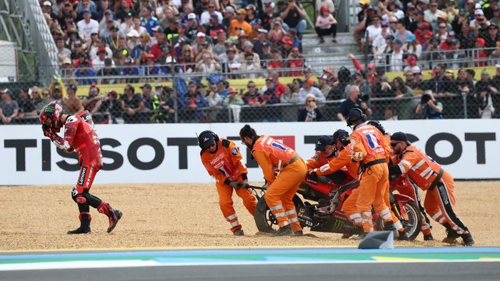 Bagnaia: Akhir Pekan Tragis, Kehilangan Podium MotoGP