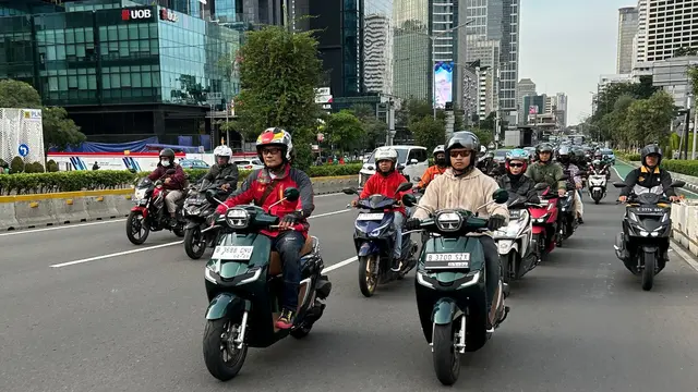 Beli Honda Stylo 160 Mei 2025? Simulasi Kredit Terbaik!