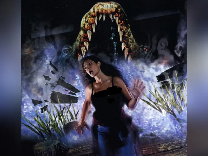 Buaya Raksasa Teror 8 Remaja: Film Crocodile (2000) di GTV