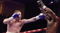 Canelo Alvarez: Raja Tinju Kelas Menengah Super yang Tak Terbantahkan