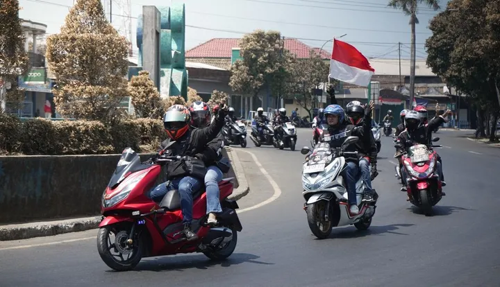 Convoy Merdeka: 79 Bikers Honda PCX Jawa Tengah Touring 79 KM