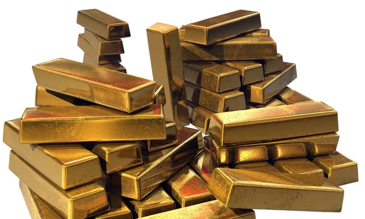 Emas Melonjak, Kredit AS Turun: Dampaknya Bagi Investasi Anda?