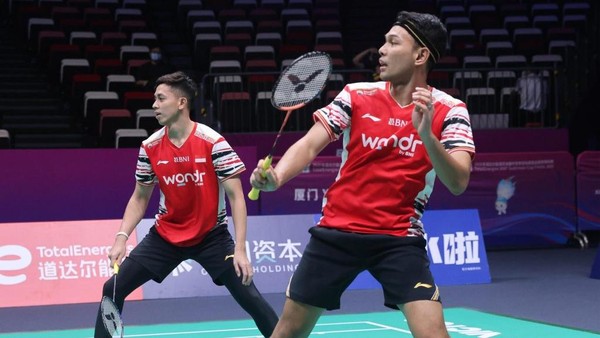 Fajar/Rian Hancurkan Lawan, Melaju ke Semifinal Thailand Open 2025