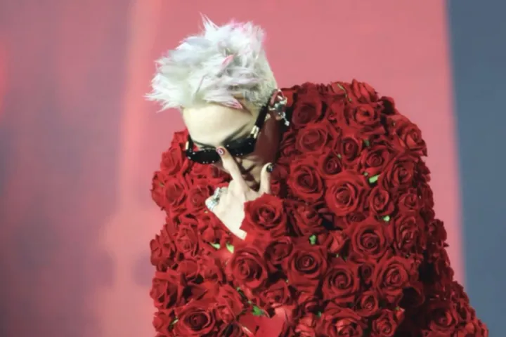 G-Dragon Jepang: Konser Perdana Tur Dunia 2025 Memukau 80.000 Fans