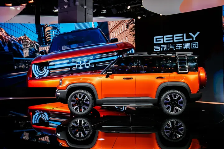Geely: Revolusi Teknologi & Keselamatan di Shanghai Auto Show 2025