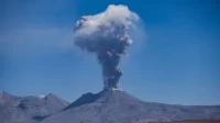 Gunung Kelud Meletus: Hoaks atau Fakta? BPBD Ungkap Kebenarannya