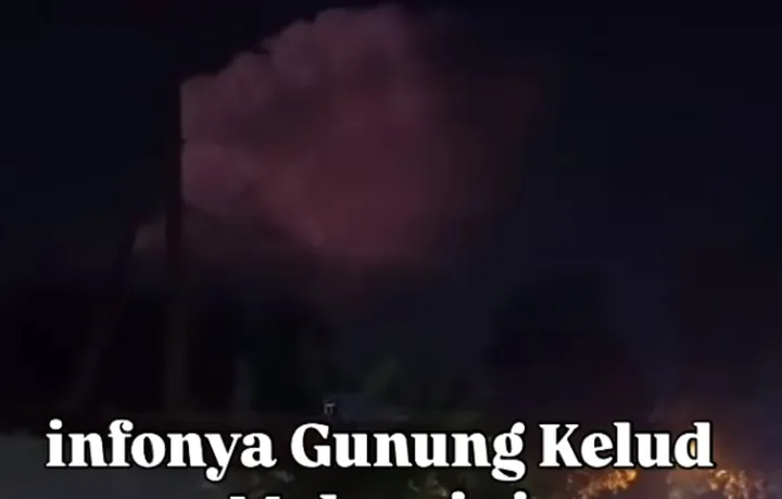 Gunung Kelud Meletus: Misteri Kilat Petir Viral, Kediri