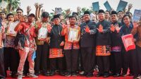 Ijazah Tertahan? 371 Warga Jakarta Akhirnya Terima di Hari Pendidikan