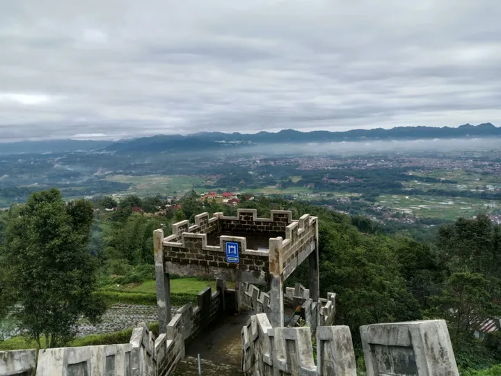 Janjang Sajuta: Pesona Tersembunyi Sumatera Barat Memanggil Anda