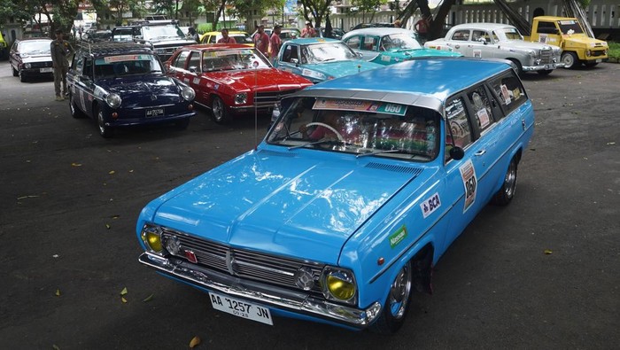 Jelajah Wisata Temanggung: Mobil Kuno Antik Hadir!