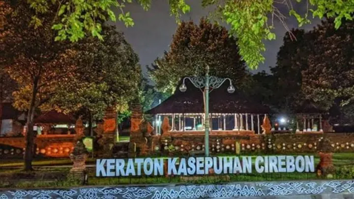 Jelajahi Kemegahan Keraton Kasepuhan Cirebon: Sejarah Menakjubkan