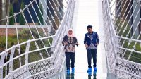 Jembatan Kaca Bromo: Sensasi Menakjubkan, Wajib Dikunjungi!