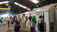KAI Tambah Kereta Api: Liburan Mei 2025 Makin Lancar