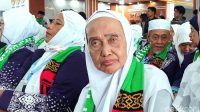 Kisah Inspiratif: Nenek Guru Akhirnya Berangkat Haji Setelah 14 Tahun Menabung