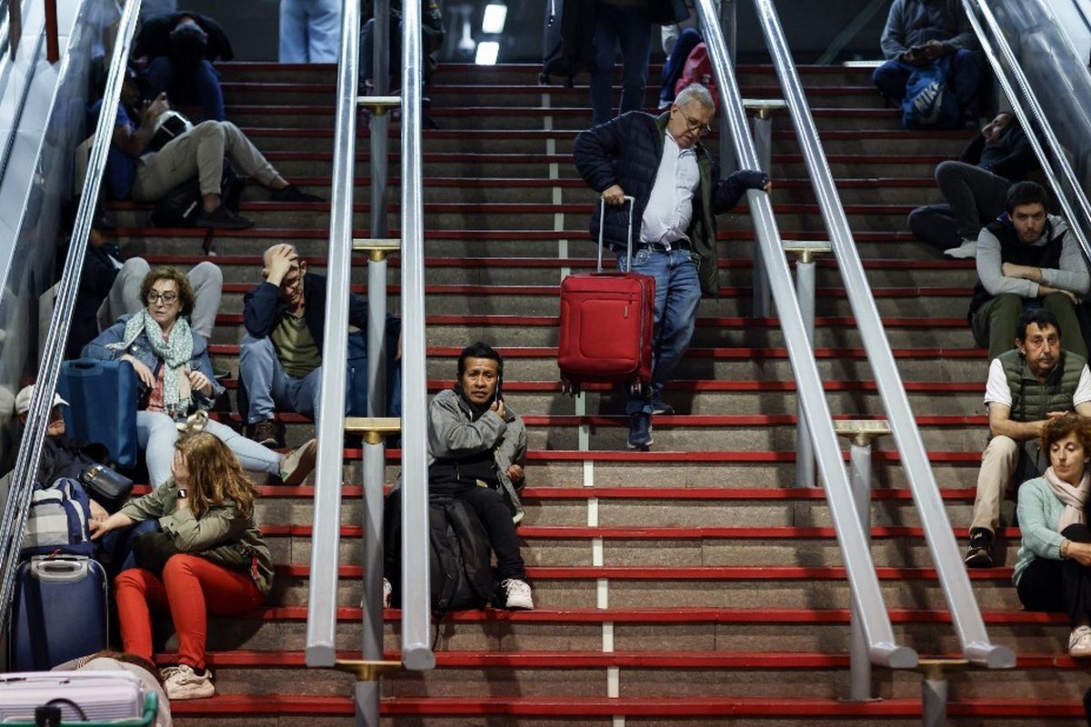 Krisis Listrik Spanyol-Portugal: Ribuan Terjebak, Bandara Lumpuh
