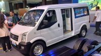MAB Borong Ratusan Mini Van Listrik Safast di PEVS 2025