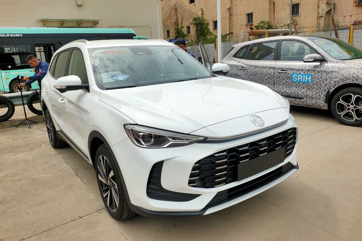 MG ZS Hybrid Indonesia: Bocoran Spesifikasi dan Harga Terbaru
