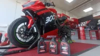 Motul 300V: Harga Terjangkau, Tenaga Mesin Meroket! Motul 300V: Harga Terjangkau, Tenaga Mesin Meroket!