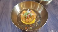 Omurice Lezat & Bichon: Sensasi Makan di Kafe Korea Gangnam