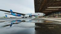 Penerbangan Umrah Garuda: Penumpang Charter Dongkrak Kinerja