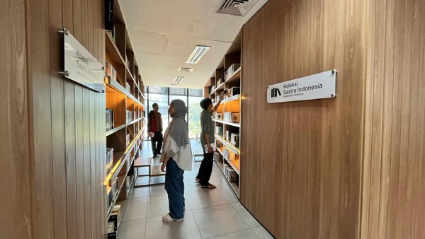 Perpustakaan Kalahkan Mal? Rahasianya Terungkap di Sini