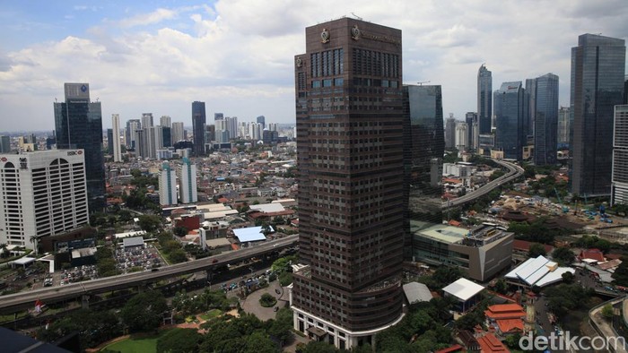 Pertumbuhan Ekonomi Indonesia Melambat: Dibawah 5%, Apa Penyebabnya?