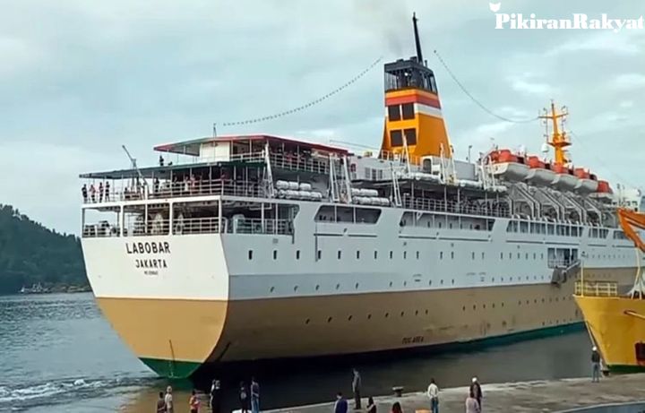 Pesan Tiket Kapal Pelni Makassar-Ambon April 2025: Harga & Jadwal
