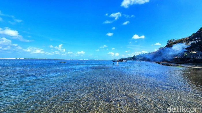 Pesisir Selatan Sukabumi: Temukan Pantai Minajaya, Surga Tersembunyi