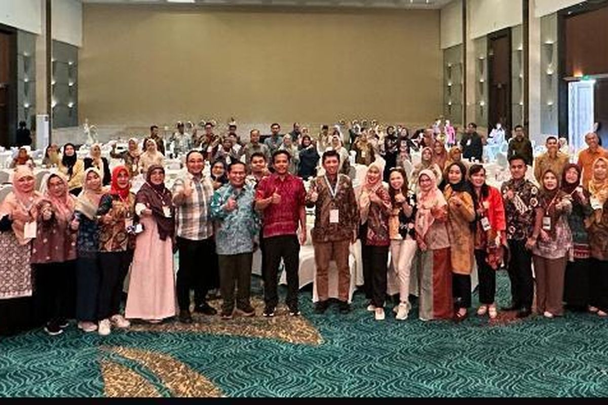 Petugas Kesehatan Daerah: Garda Terdepan Penanggulangan Penyakit Indonesia