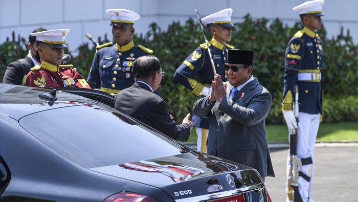 Prabowo Subianto Temui Presiden Senat Kamboja: Kunjungan Strategis di Istana