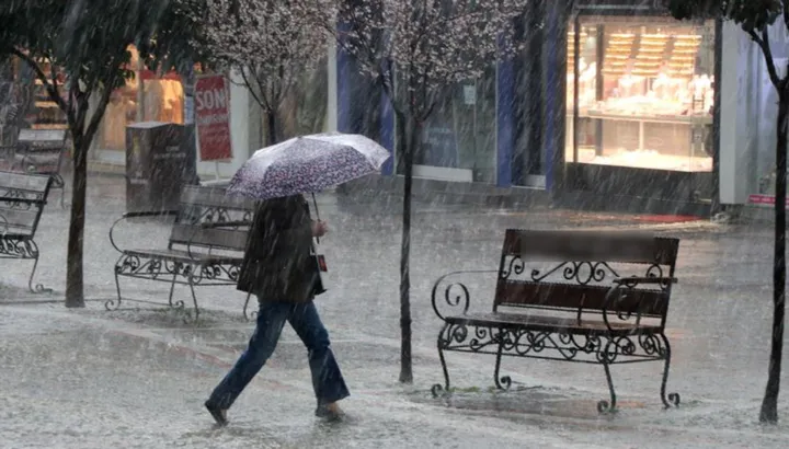 Prakiraan Cuaca Kebumen Hari Ini: Hujan? Cek BMKG!