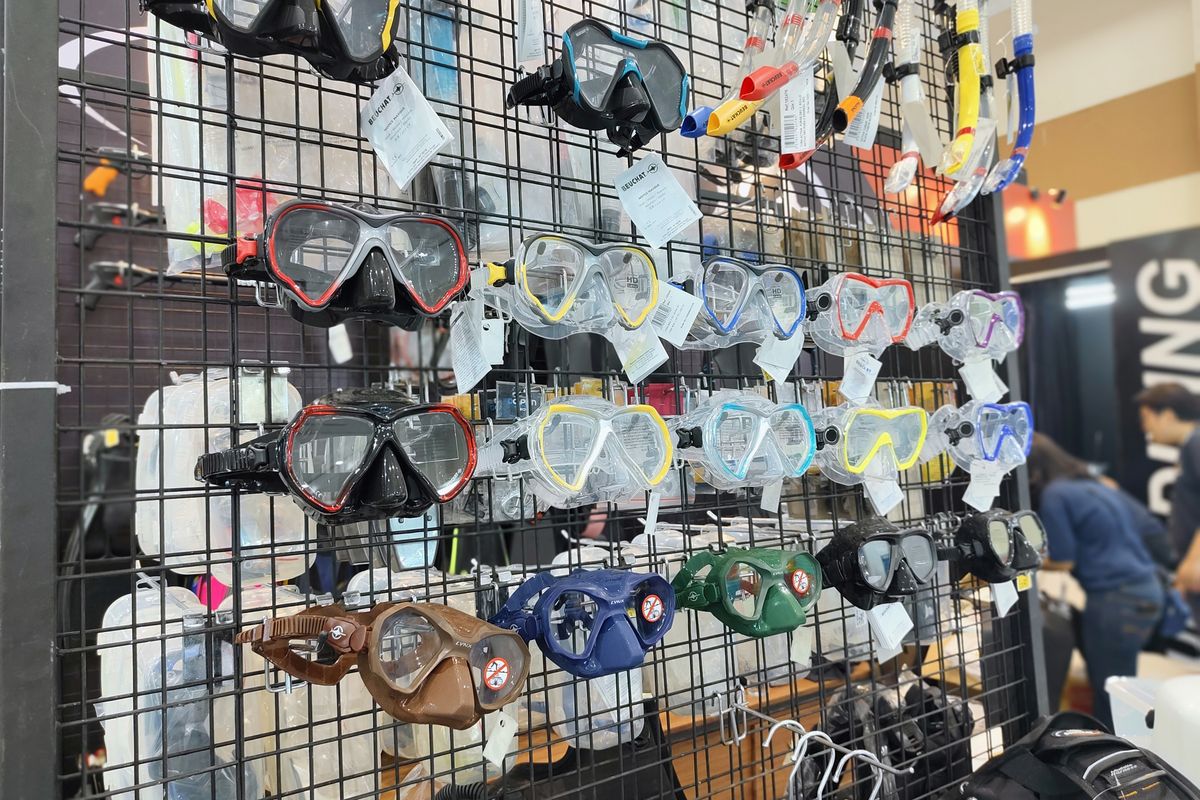 Rahasia Kacamata Selam Anti Embun: Tips Instruktur Ahli