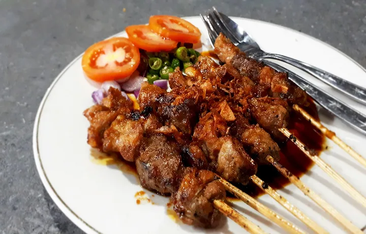 Rahasia Nikmati Sate Kambing Tanpa Kolesterol Tinggi