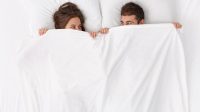 Rahasia Terapis Seks: Waktu Terbaik Bercinta, Pagi atau Malam?