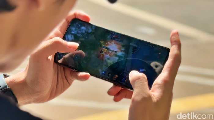 Realme 14 5G: Anti Lag, Performa Mulus di Bawah Terik Matahari