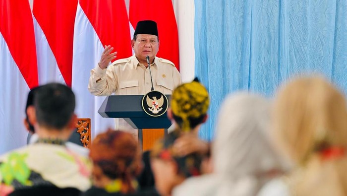 Rekor Stok Beras: Prabowo Desak Bulog Bangun Gudang Darurat