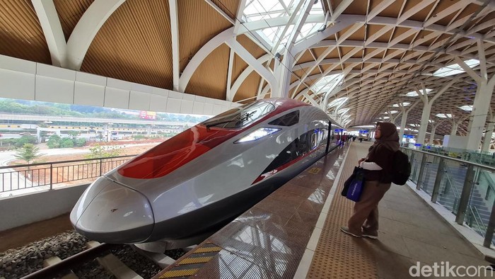 Reschedule Tiket Whoosh: Fleksibel, Sampai 15 Menit Setelah Berangkat