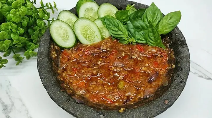 Resep Sambal Terasi Anti Gagal: Pedas, Gurih, Tahan Lama