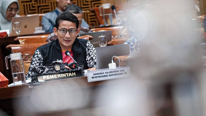 Sandiaga Uno Pasca Jabatan Menteri: Karier Baru Menjanjikan?