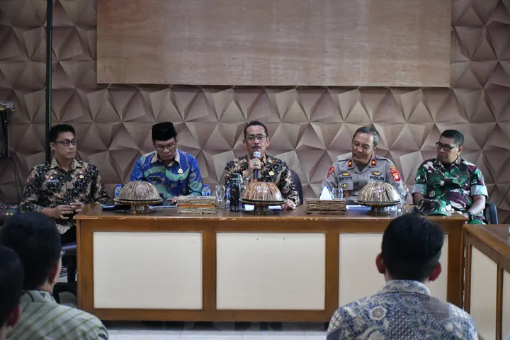 Sekda Pastikan Keselamatan & Kenyamanan Jemaah Haji Sebelum Berangkat