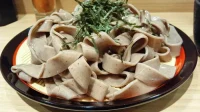 Soba Jepang Baru: Tekstur Lebar, Tebal, dan Menggoda