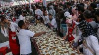 Soto Vaganza Semarang: Rekor MURI 4.478 Porsi Gratis!