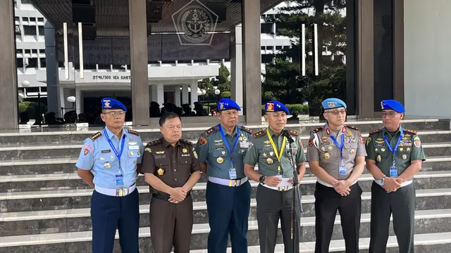 TNI Razia Ponsel Prajurit: Aplikasi Kencan Hingga Judi Online