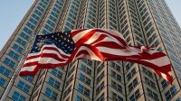 Tarif Baru: Perang Dagang AS-China, Impor Kena Pajak!